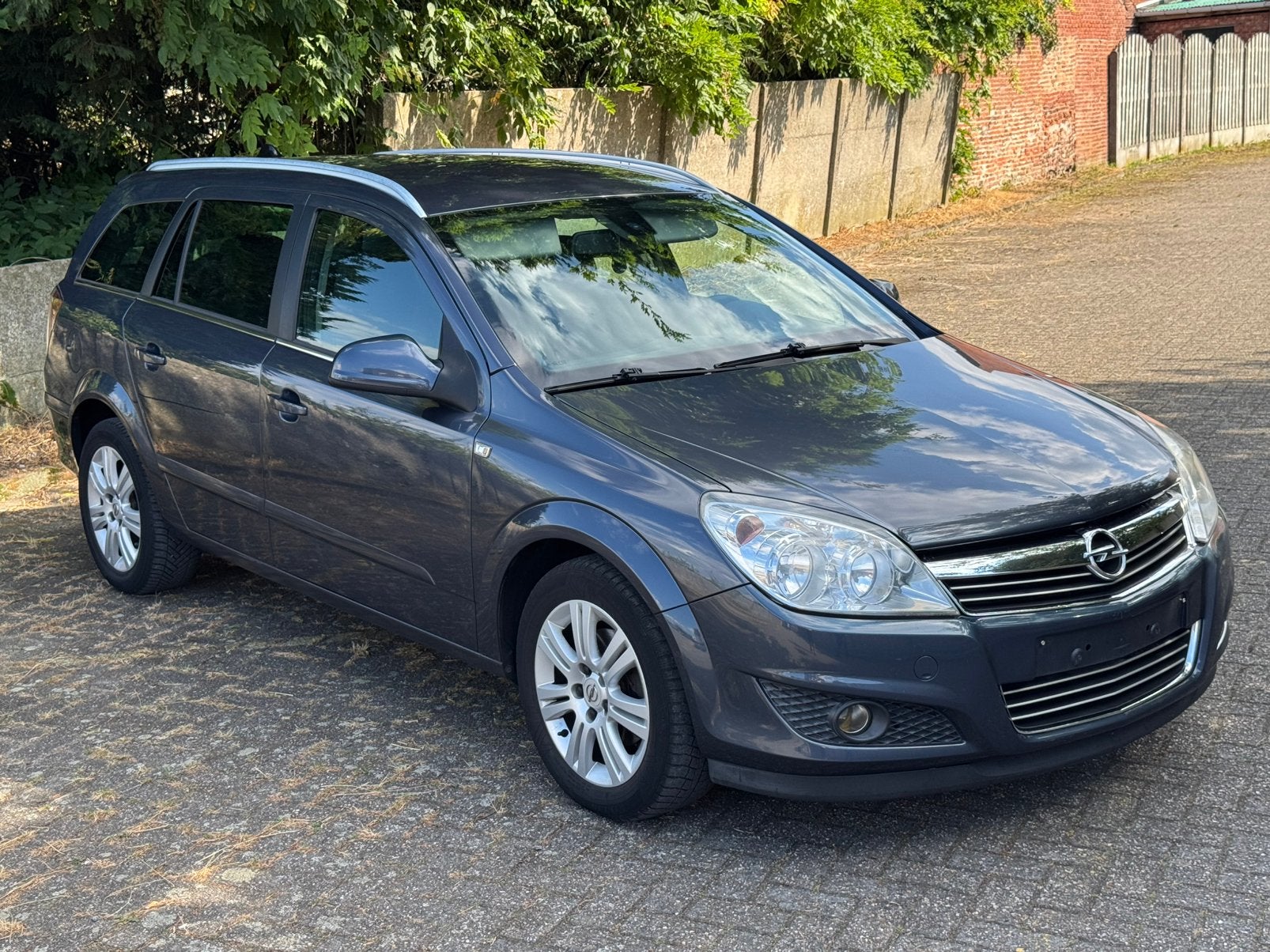 Opel Astra 1.7 Ecoflex Gekeurd Voor Verkoop, Auto's, Voorwielaandrijving, Zwart, 4 cilinders, Zwart