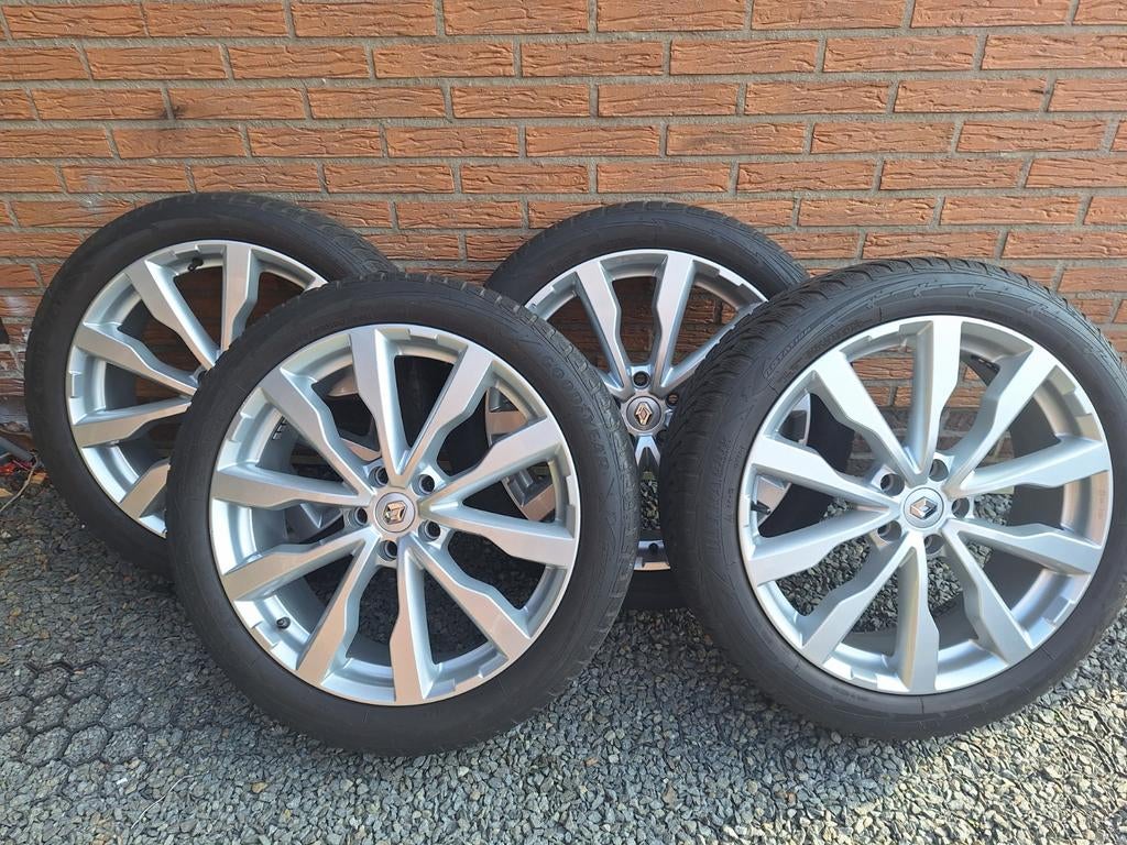 ** 20 inch velgen renault gr. Scenic 4 met winterbanden **, Auto-onderdelen, Banden en Velgen, Ophalen, Velg(en), Winterbanden