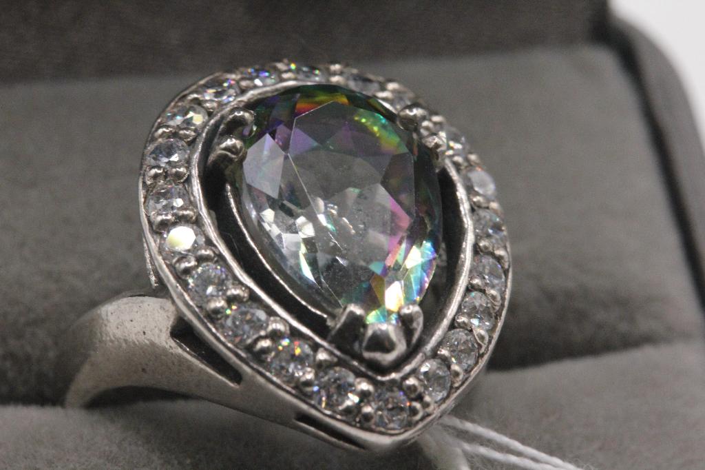 ring sterling zilver met een mystieke topaas steen, Met edelsteen, Nieuw, Ophalen of Verzenden, 17 tot 18