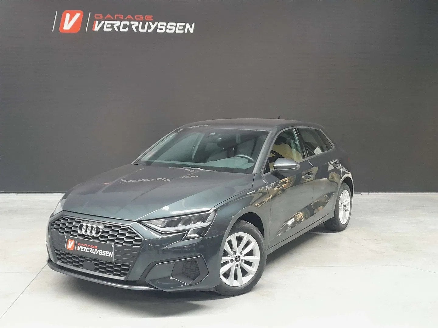 Audi A3 Sportback 30 TFSI S-tronic Leder Navi Carplay, Auto's, Audi, Bedrijf, Te koop, A3, Lederen bekleding, Metaalkleur, Benzine