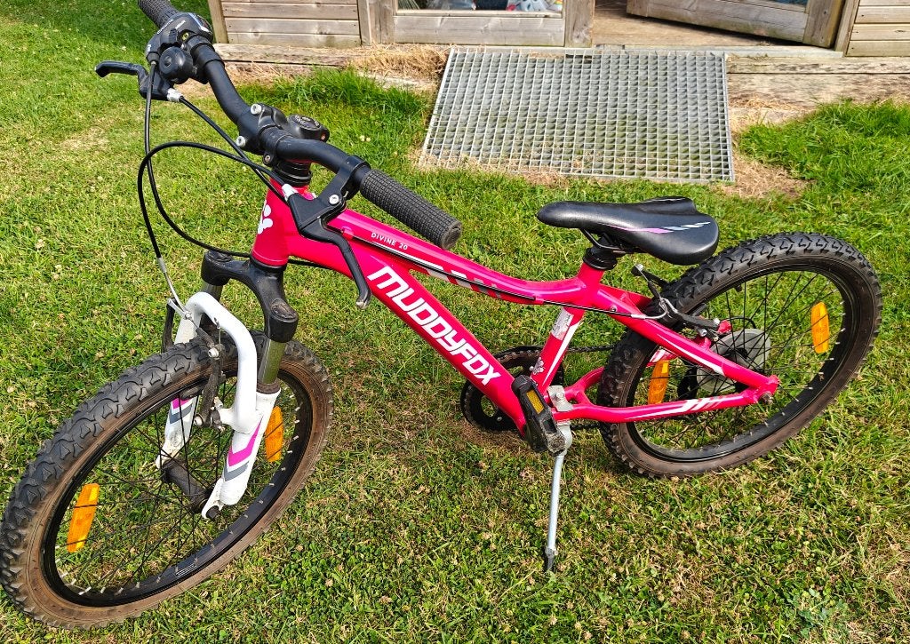 Vélo enfants, Frein sur jante, Enlèvement, Muddyfox, Comme neuf