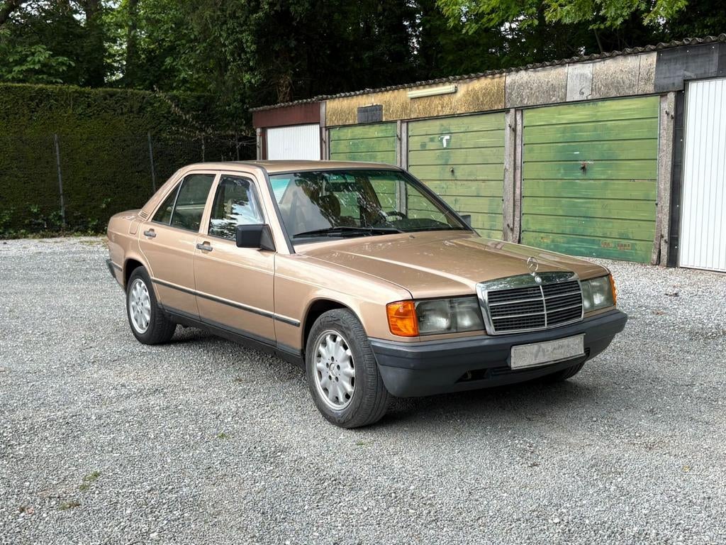 Mercedes-benz 190E, Autos, Oldtimers & Ancêtres, Particulier, Vitres électriques, Attache-remorque, Mercedes-Benz, Automatique
