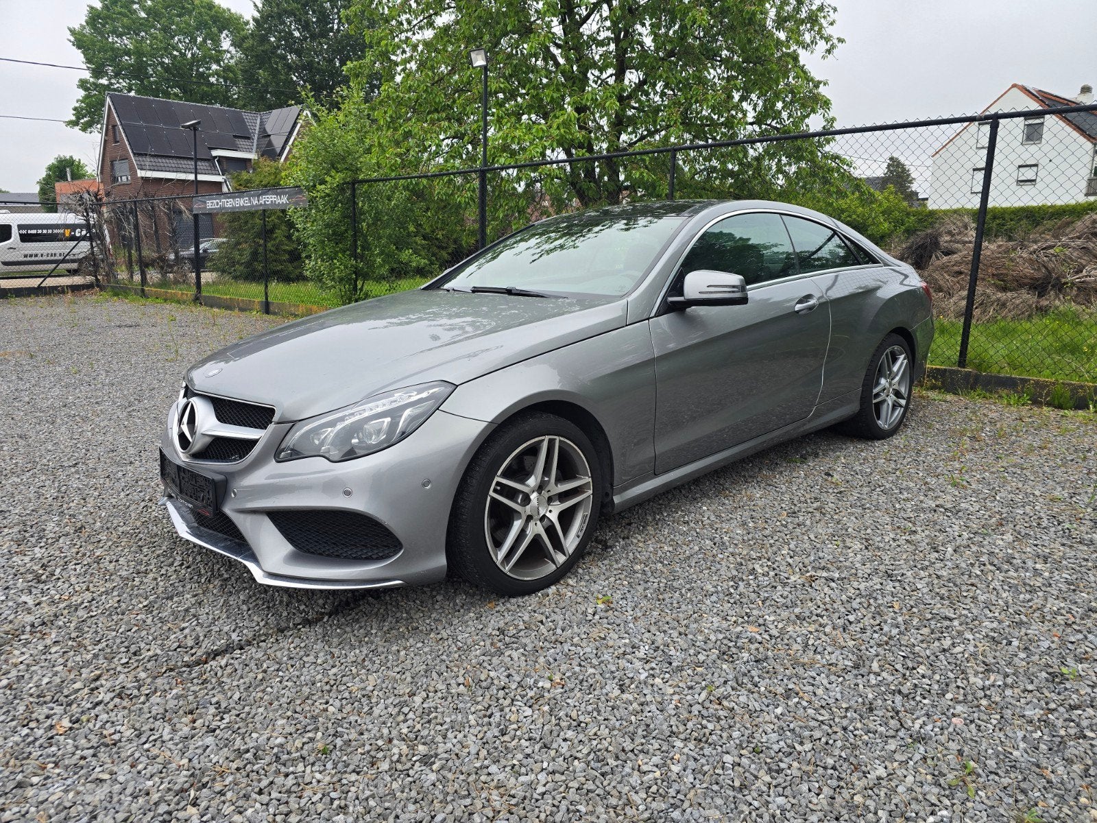 Mercedes E220 Coupe - Amg Pack - 35.000km, Auto's, Mercedes-Benz, Automaat, Diesel, Particulier, Zilver of Grijs