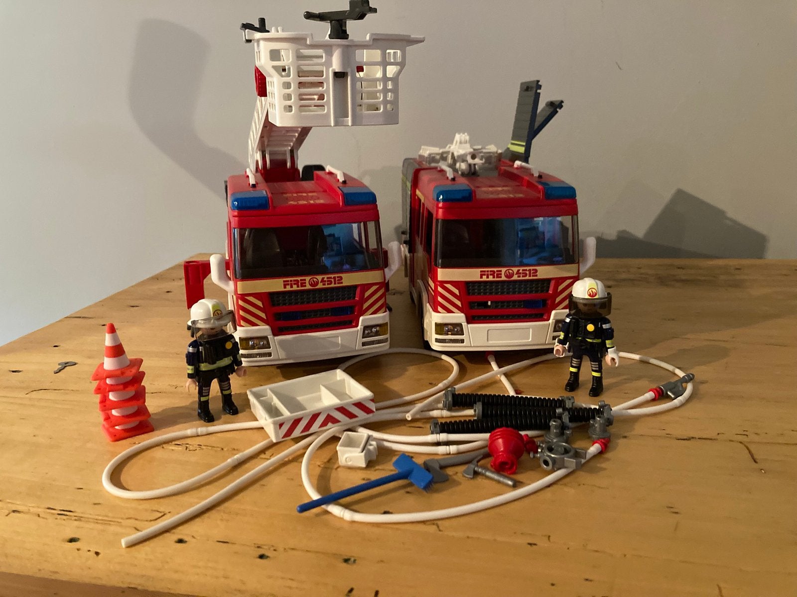 Playmobil brandweerwagens, Ophalen, Gebruikt