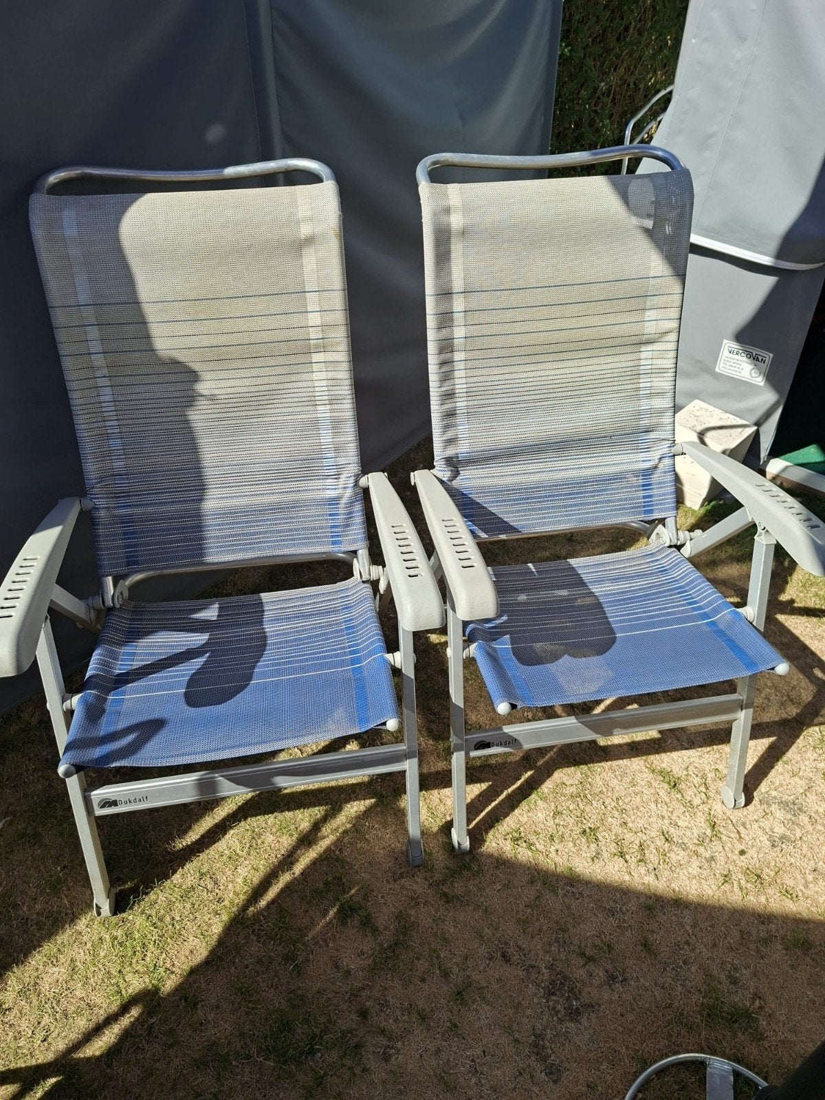 Campeerstoelen, Enlèvement, Utilisé