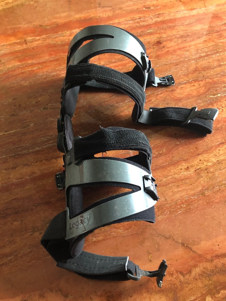 Legacy  knie brace, Diversen, Ophalen, Gebruikt