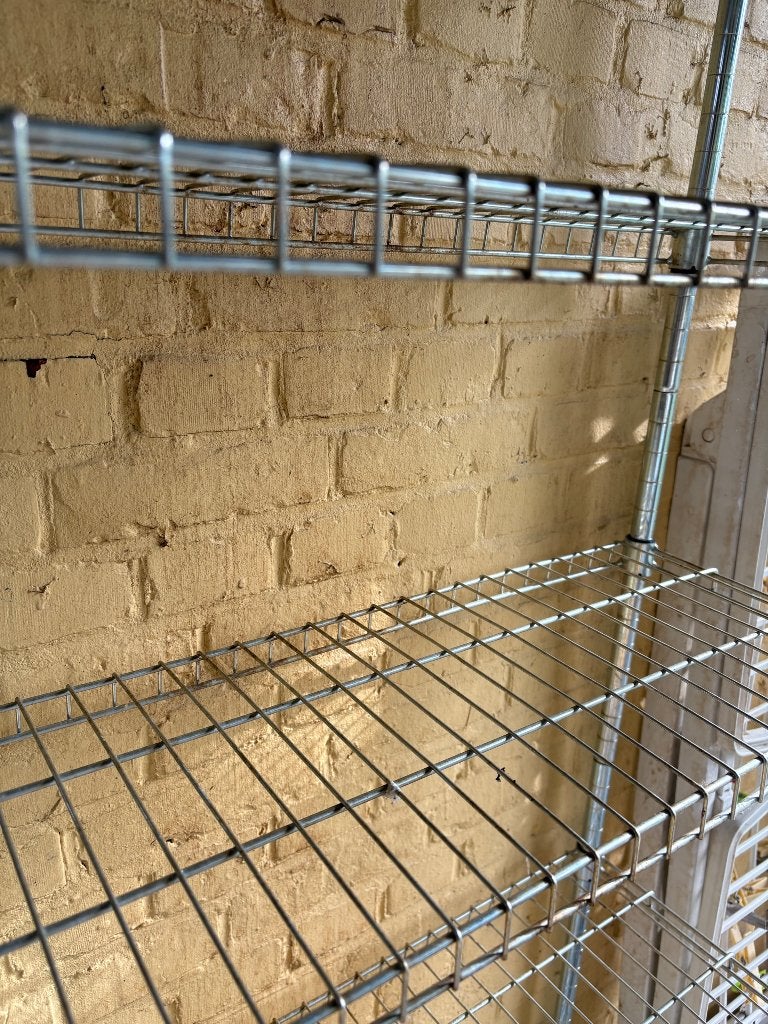 Étagère de rangement en métal robuste en excellent état, Maison & Meubles, Enlèvement, Comme neuf