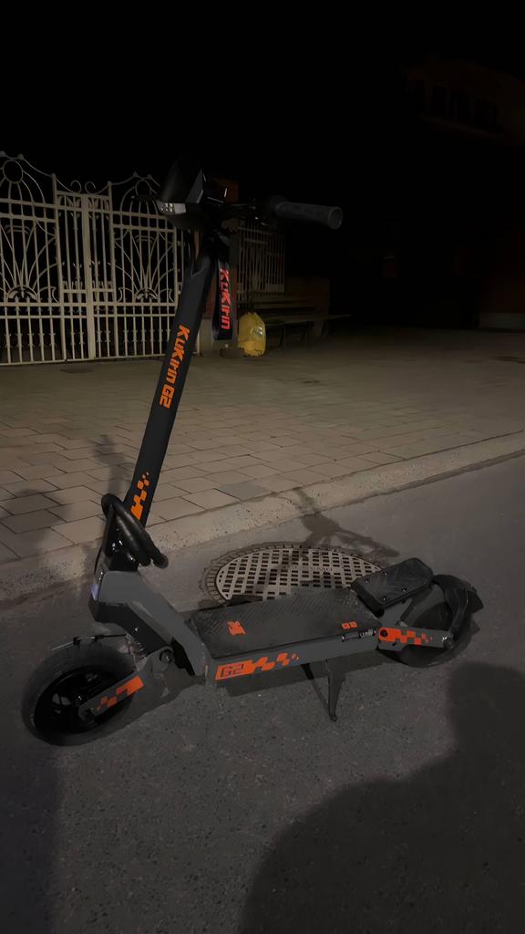 Elektrische-Step, Fietsen en Brommers, Steps, Ophalen, Zo goed als nieuw, Elektrische step (E-scooter)