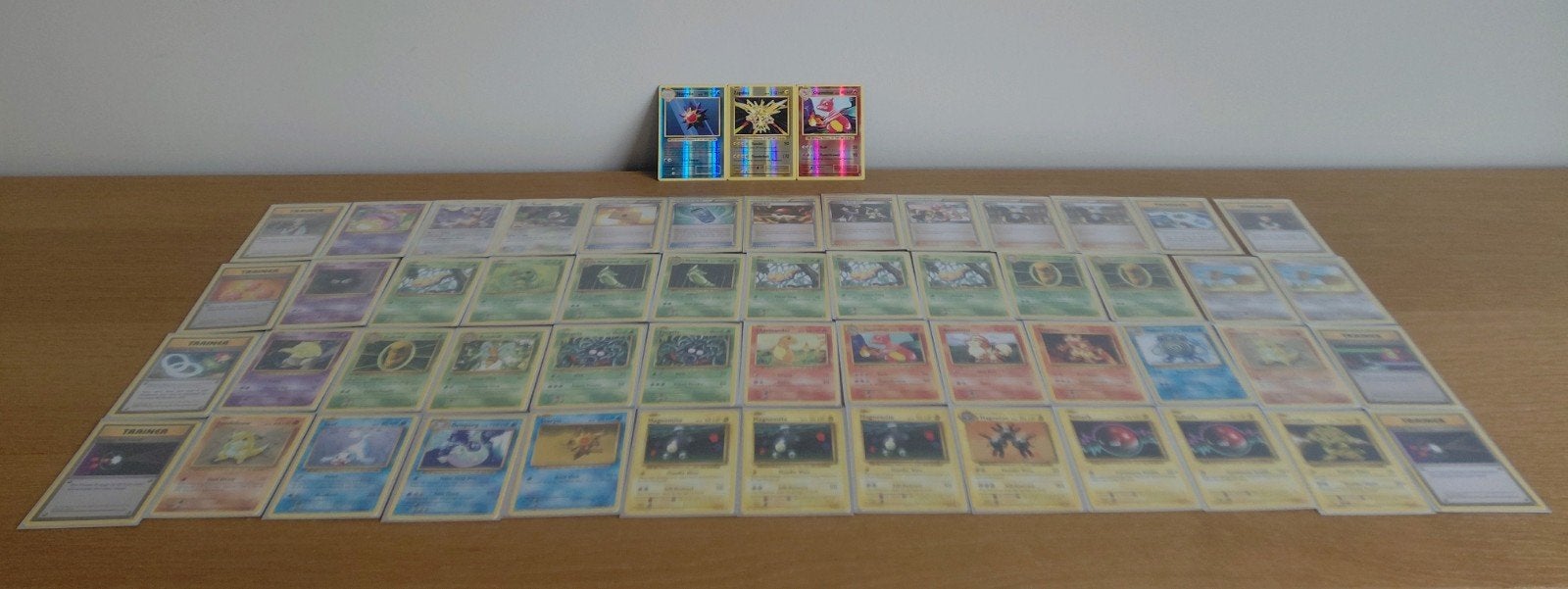 cartes pokemon anciennes : 52 en vrac et 3 holos, Enlèvement ou Envoi, Utilisé, Plusieurs cartes