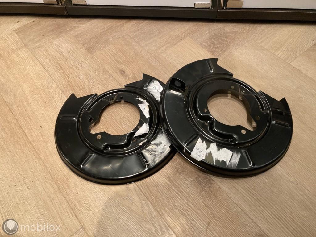 Ankerplaat links en rechts achter BMW 3-serie E30 ('83-'92), Neuf, Enlèvement ou Envoi, BMW, BMW