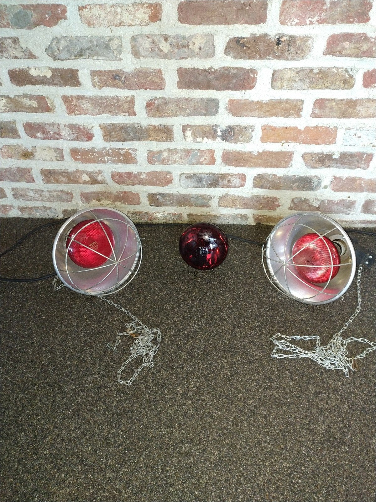 Lampes chauffantes 2 pièces.LIRE L'INFO, Enlèvement, Comme neuf, Autres types