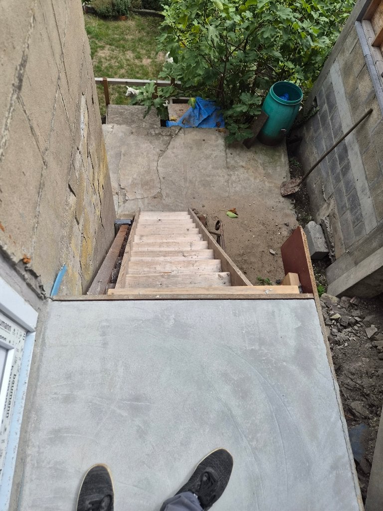 Escalier en bois, Bricolage & Construction, Enlèvement, Utilisé, Escalier, 2 à 4 mètres