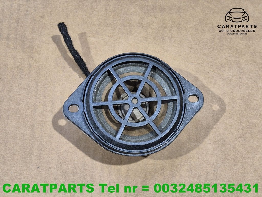 8R0035397 Haut-parleur Audi A5, A4, Q5, Autos : Pièces & Accessoires, AUDI AG, Auto-Union-Strasse 1
85045  Ingolstadt, DE, Audi