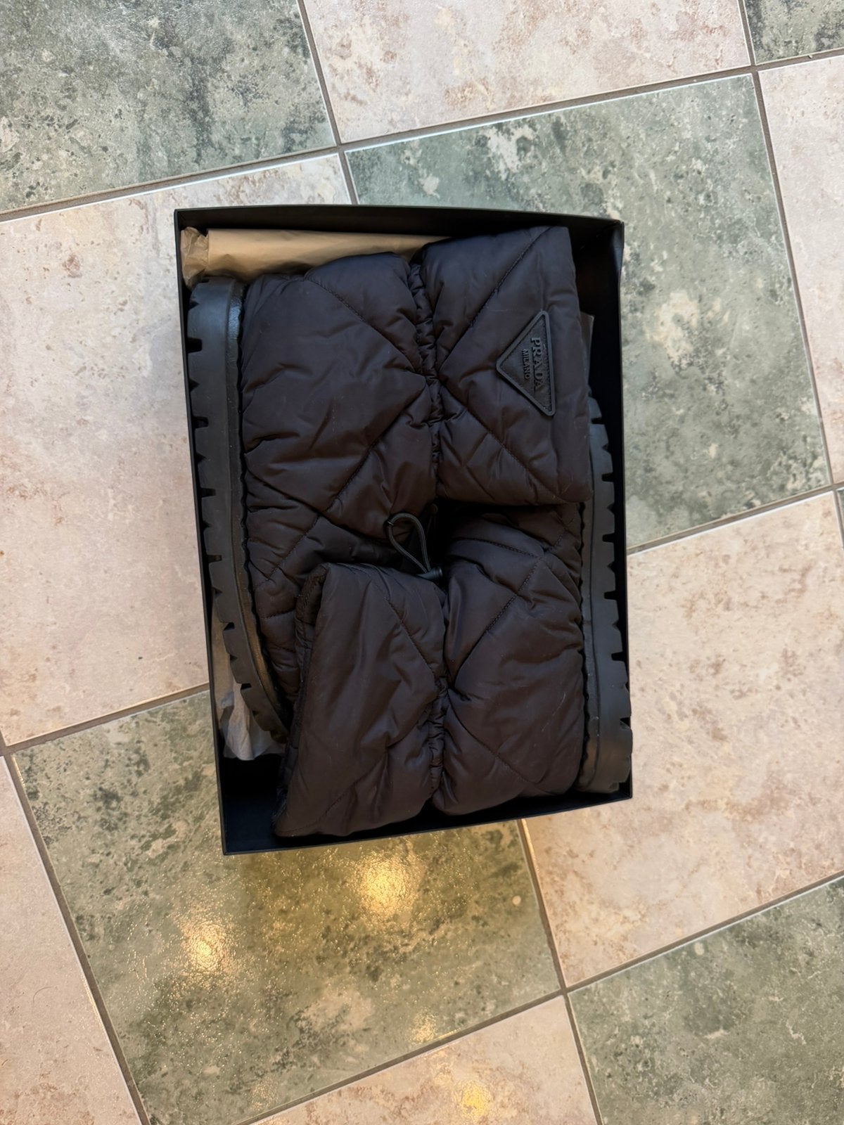 Prada Black Snow Boots, Kleding | Dames, Schoenen, Ophalen, Zwart, Snowboots, Zo goed als nieuw