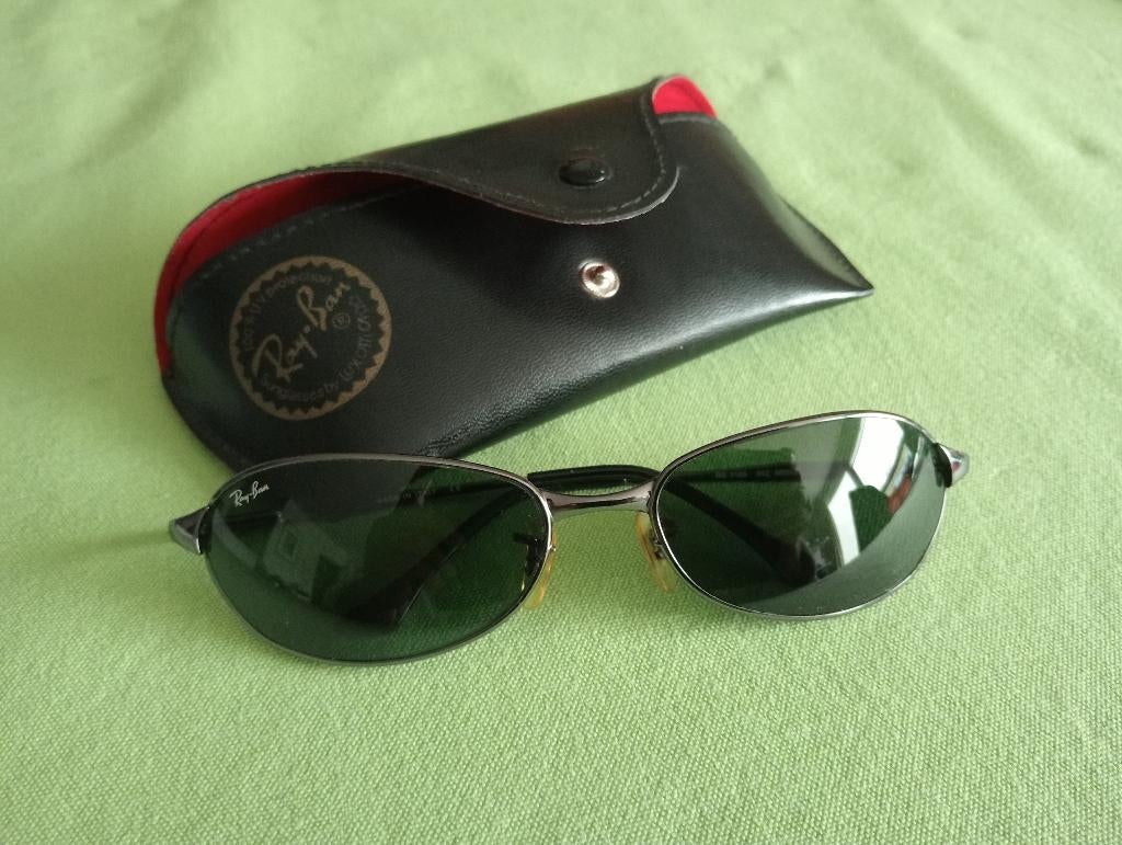 Ray Ban RB 3165  Highstreet Original, Handtassen en Accessoires, Zonnebrillen en Brillen | Heren, Ophalen of Verzenden, Zo goed als nieuw