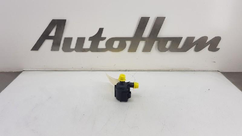EXTRA EAU POMPE Audi A4 Avant (B9) (|06H121601N|), Utilisé, Audi