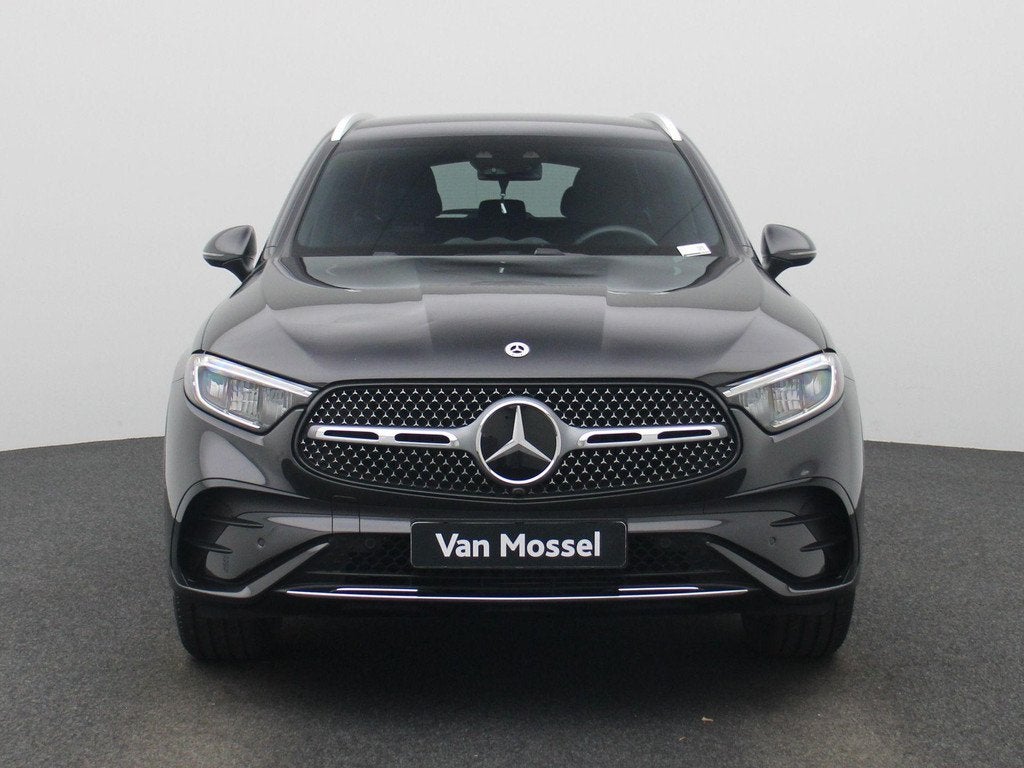 Mercedes-Benz GLC 300 d 4MATIC + AMG LINE + TREKHAAK +, Autos, https://public.car-pass.be/vhr/ee0cdb0b-cf58-487d-b83e-d32ee46ad466