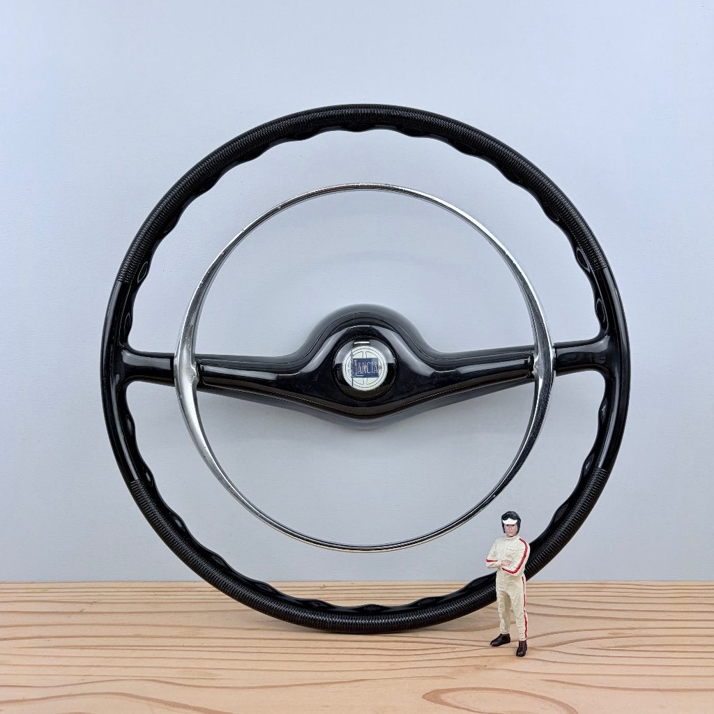 Volant Lancia Flavia (1966) - Classic Steering Wheel Shop, Enlèvement ou Envoi, Utilisé, Pièces Oldtimer ou Ancêtre