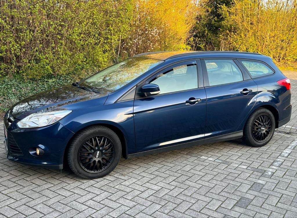 Ford Focus 1.6TDCi Dealer Onderhouden&Reeds Gekeurd, Auto's, Ford, Euro 5, Stof, Beige, 4 cilinders