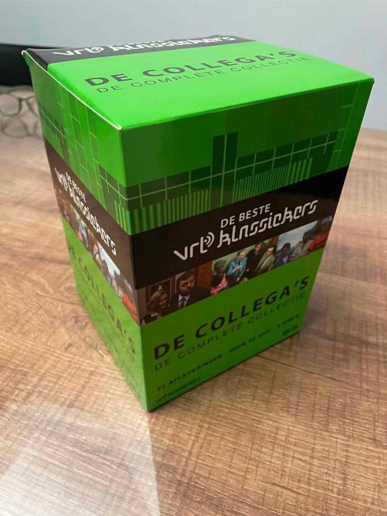 De Collega's - Complete Serie op Dvd ., À partir de 6 ans, Comédie, Comme neuf, Enlèvement ou Envoi