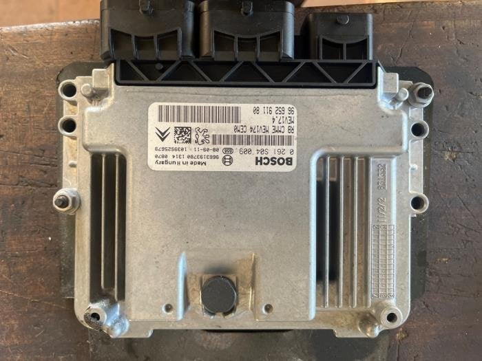 Ordinateur gestion moteur d'un Peugeot 308, -, 3 mois de garantie, Utilisé, -