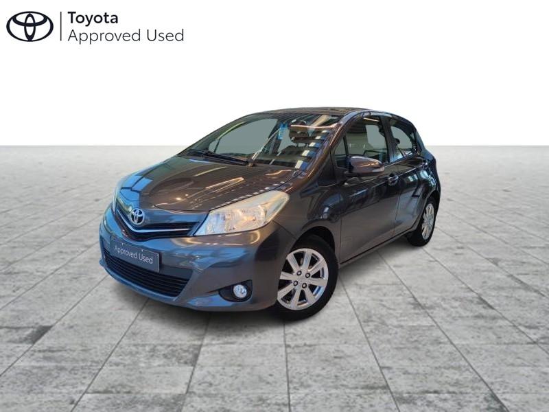 Toyota Yaris Life, Euro 5, Achat, 998 cm³, Boîte manuelle