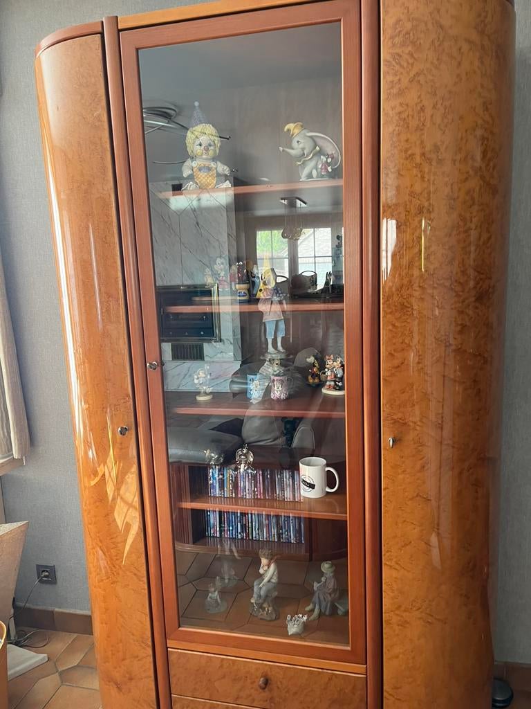 Kasten Hulsta, Ophalen, Gebruikt