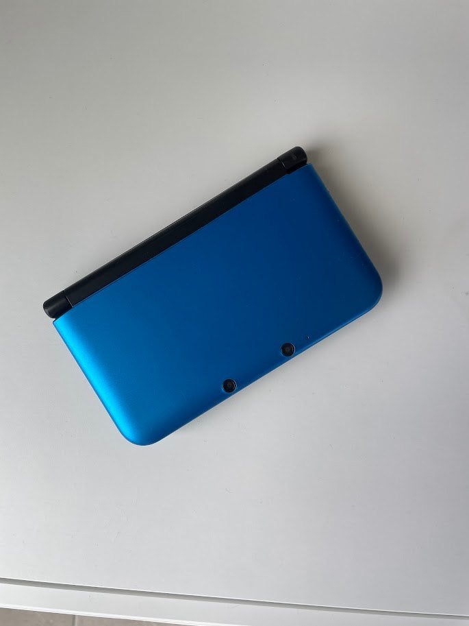 Nintendo 3DS XL bleue + chargeur + Super Mario et Nintendogs, Autres modèles, Enlèvement ou Envoi, Utilisé, Bleu