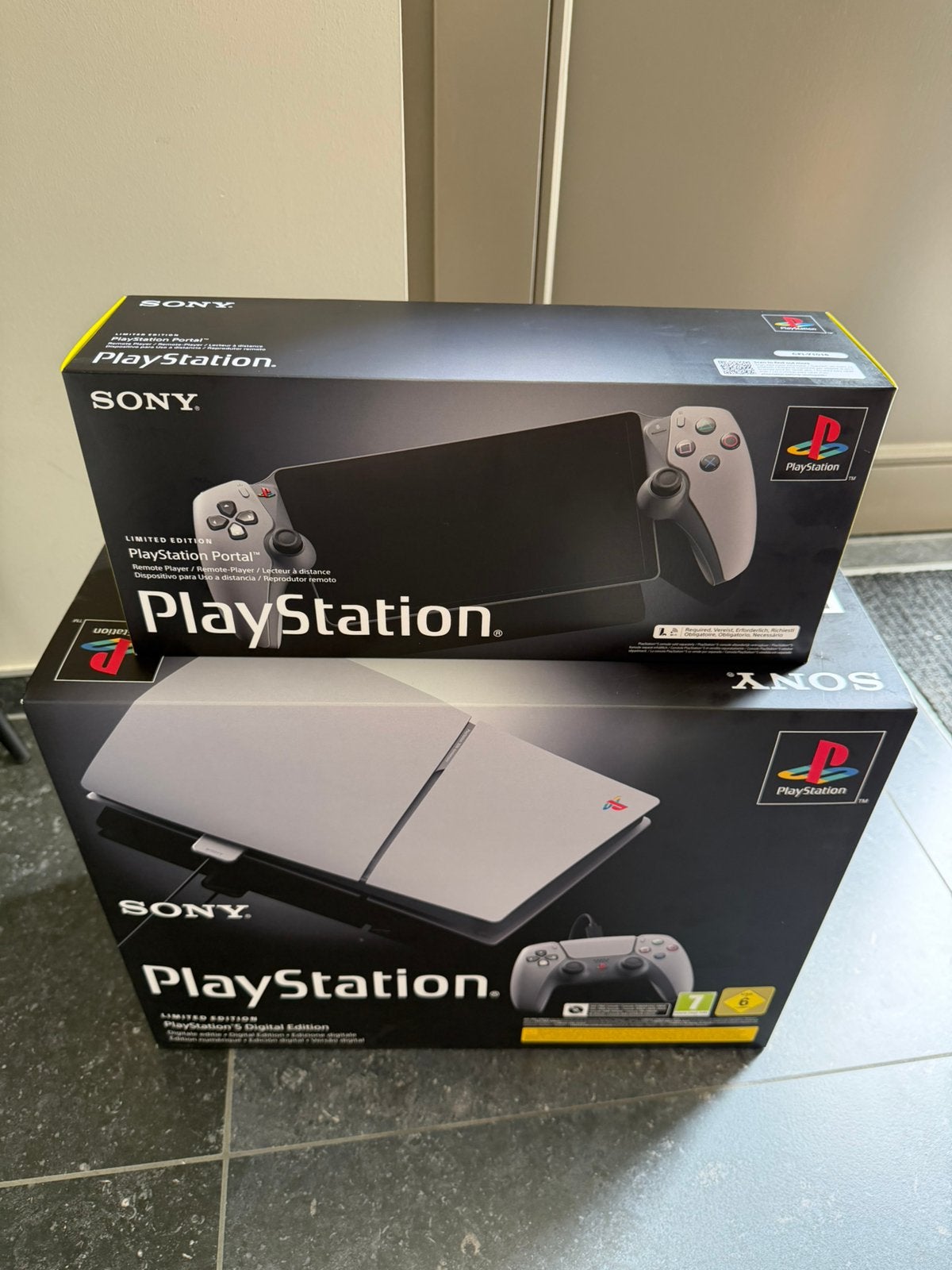 30e anniversaire de la Playstation 5 et de Portal, Enlèvement, Neuf, Playstation 5 Digital