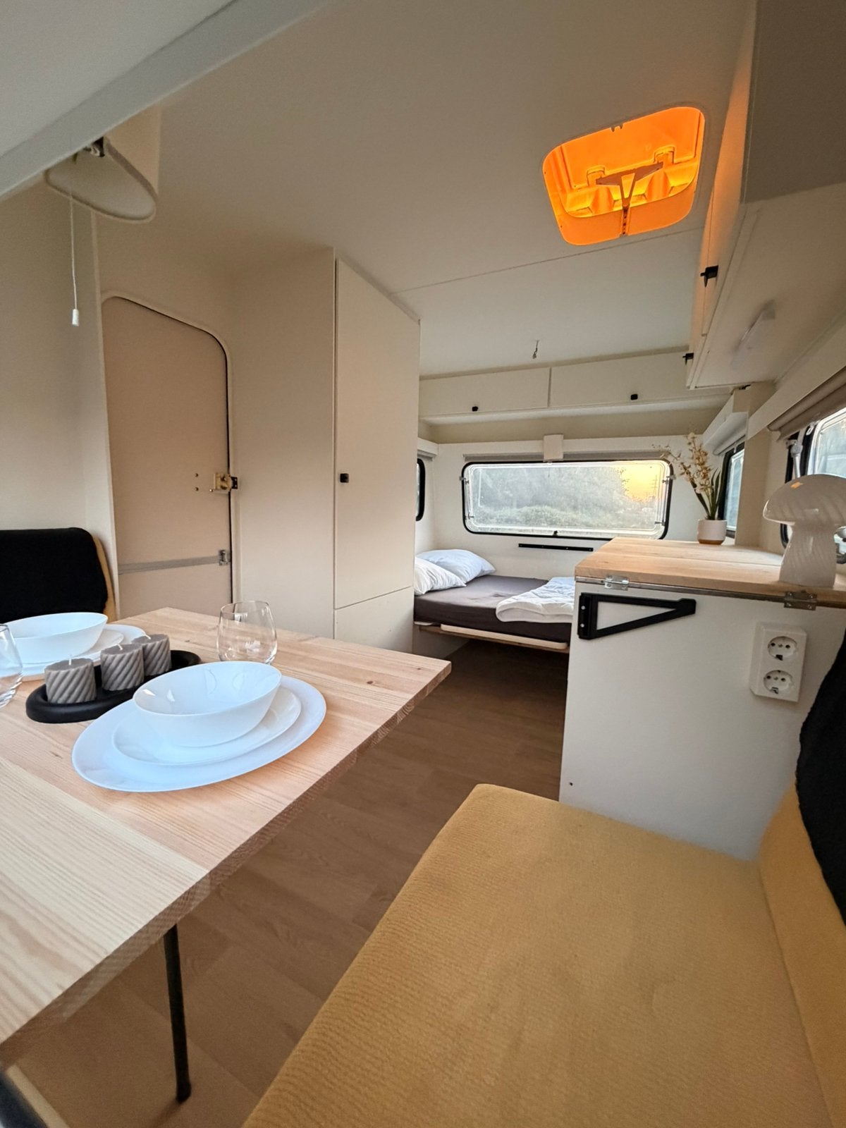 Knaus Comfort, Caravanes & Camping, Caravanes, Particulier, Réfrigérateur, 500 - 750 kg, Knaus