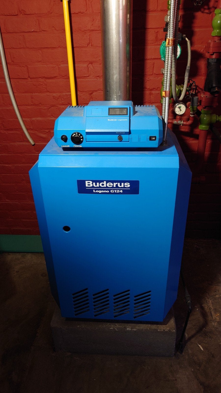 Buderus Logano G124 R2108 « BE », Enlèvement, Utilisé, Gaz naturel