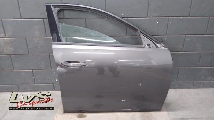 Portier 4Deurs rechts-voor van een Opel Astra (EVL), Auto-onderdelen, Gebruikt, -, Deur, -