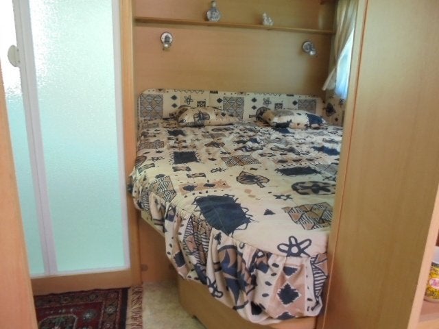 ADRIA 502,fransbed,rondzit,boiler,douche,wc,nieuwe voortent*, Jusqu'à 4, 750 - 1000 kg, Lit dans la longueur, Adria