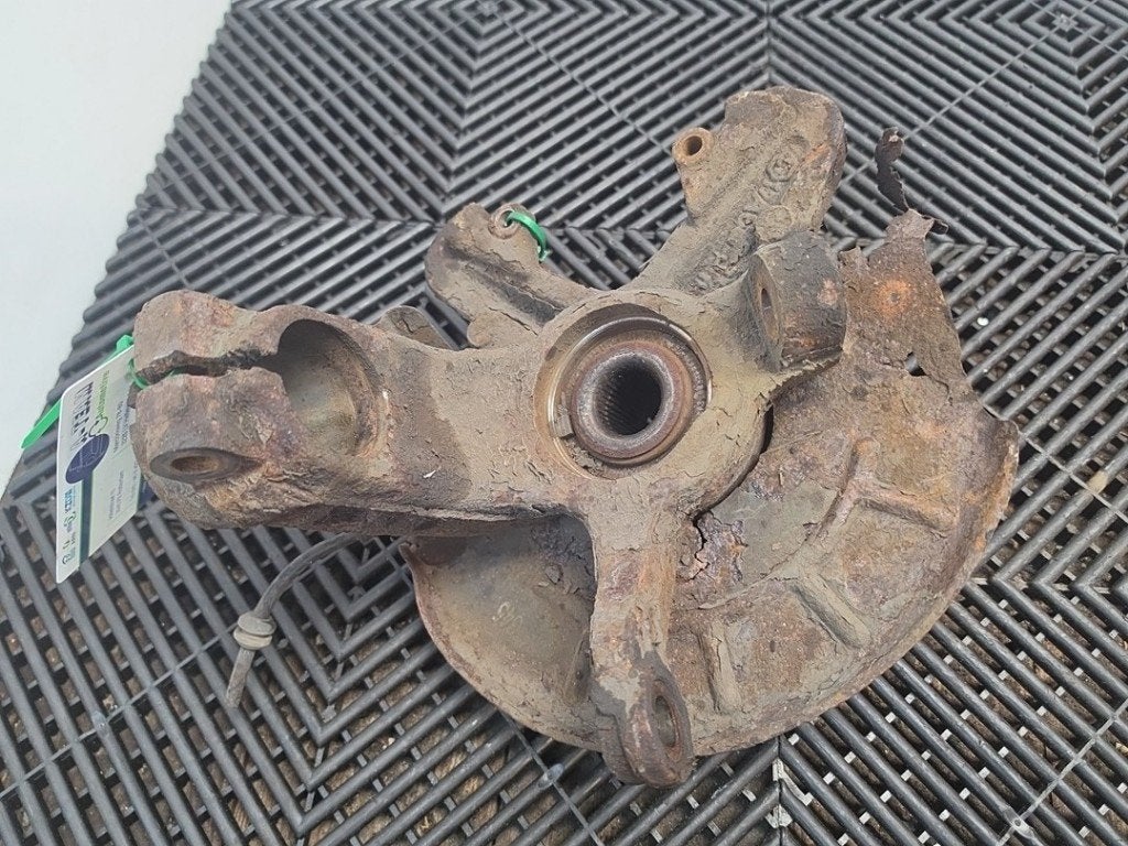 FUSEE AVANT GAUCHE Volkswagen Polo V (6R) (01-2009/05-2022), Volkswagen, Volkswagen AG, Utilisé, Kundenbetreuung@volkswagen.de