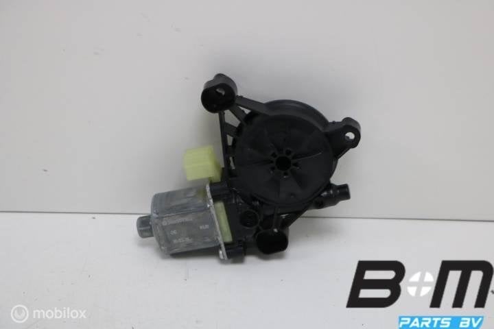 Raammotor links achter Audi A3 8V Limo 5Q0959802, Gebruikt