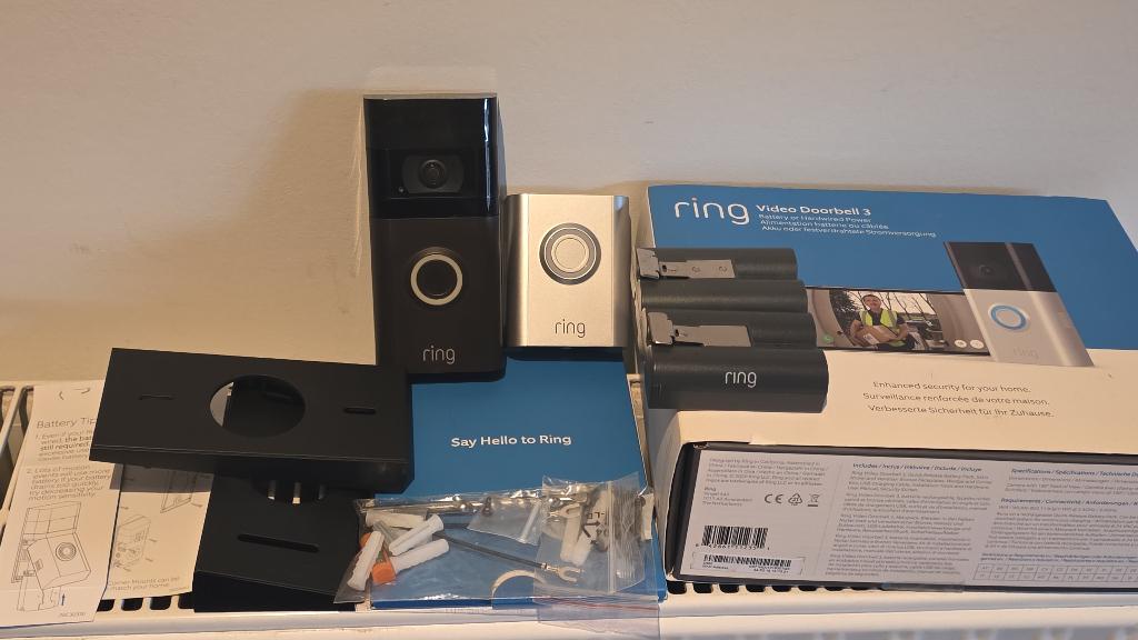 Ring video deurbel 3 met 2 batterijen, Huis en Inrichting, Deurbellen, Ophalen of Verzenden, Compatibel met smartphone, Zo goed als nieuw