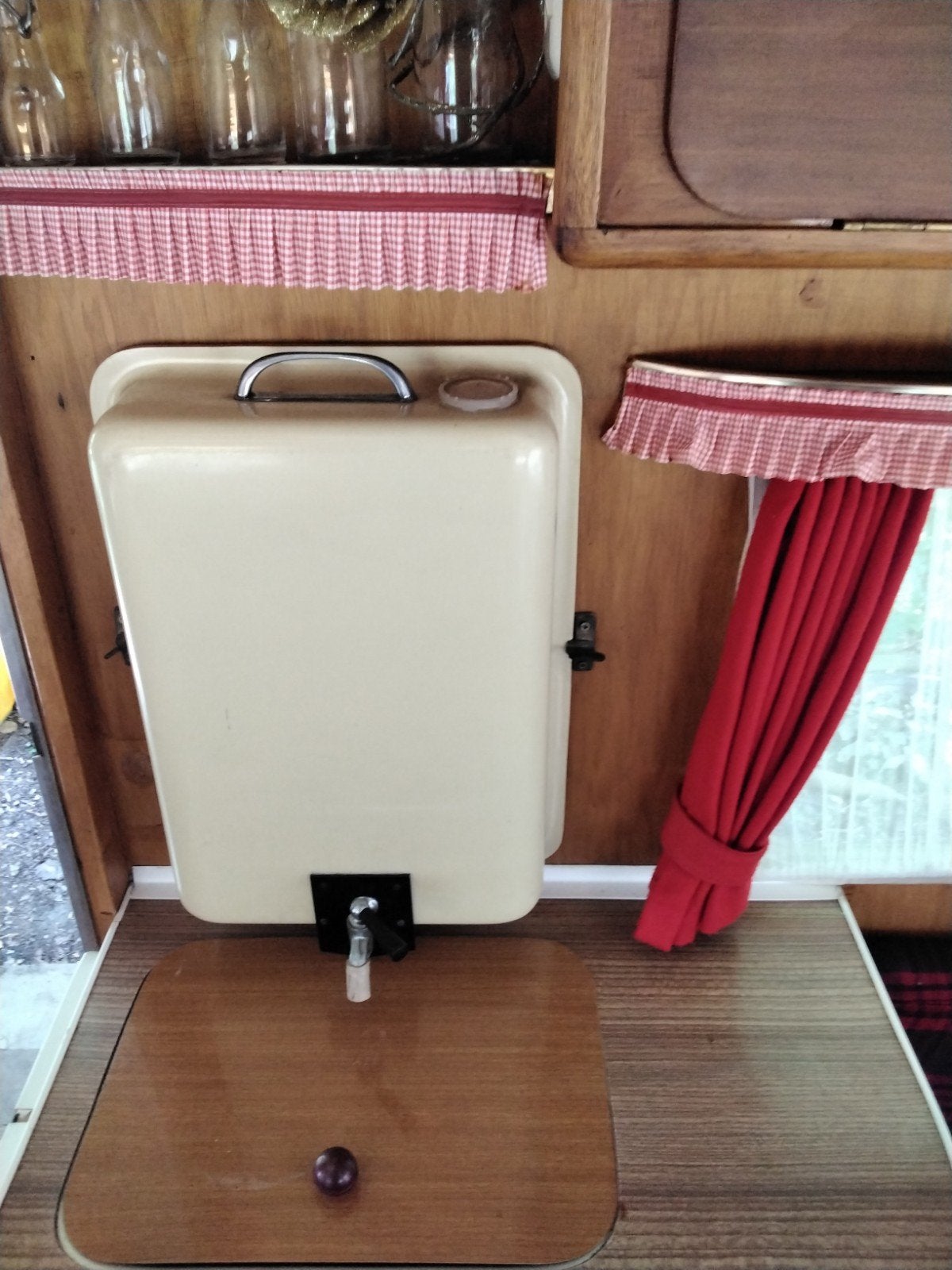 CARAVAN  OLDTIMER GEVAERT  BJ64  IN ZEER MOOIE STAAT, -750 k, Caravans en Kamperen, Overige merken, Standaardzit, 2 aparte bedden