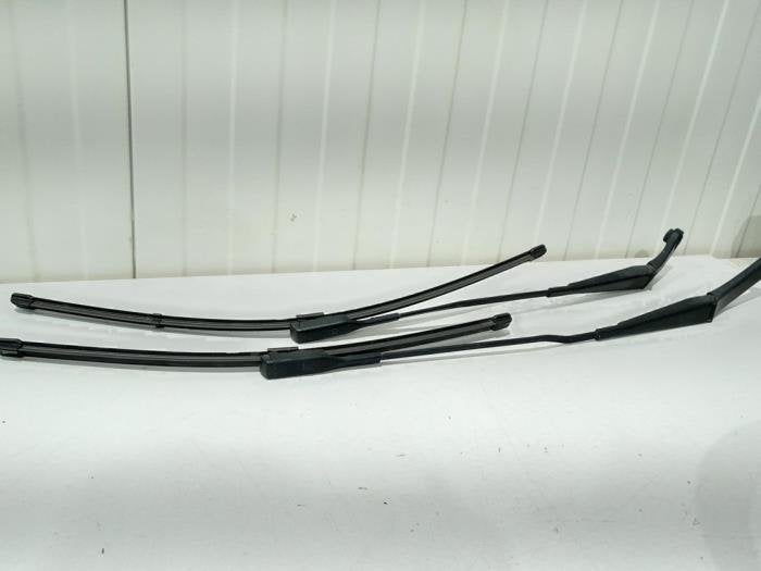 Ruitenwisserarm voor van een Audi S4, Gebruikt, -, -, -