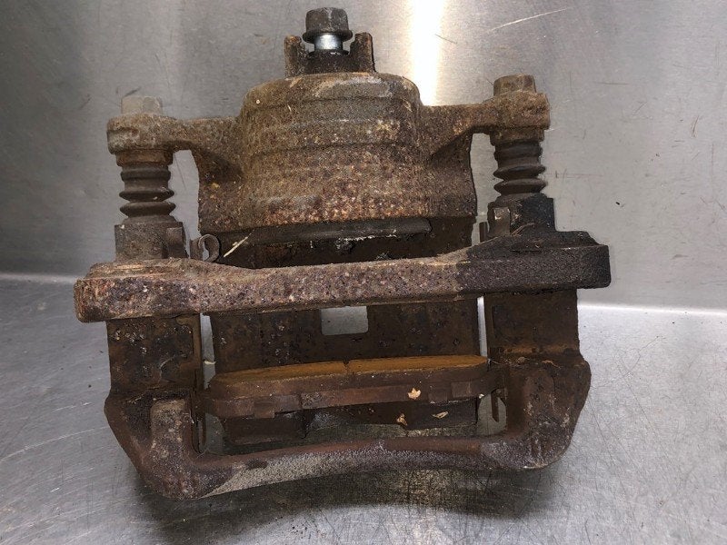 REMKLAUW LINKS VOOR ABS Suzuki Swift (ZA / ZC / ZD), Gebruikt, Suzuki
