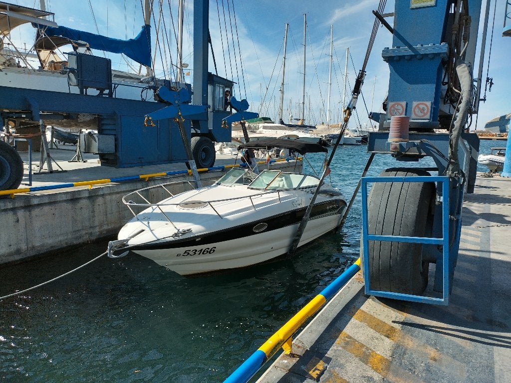 Crownline 250CR met nieuwe 6.2MPI motor 350PK, Ophalen, Gebruikt, Binnenboordmotor, Met afstandsbediening