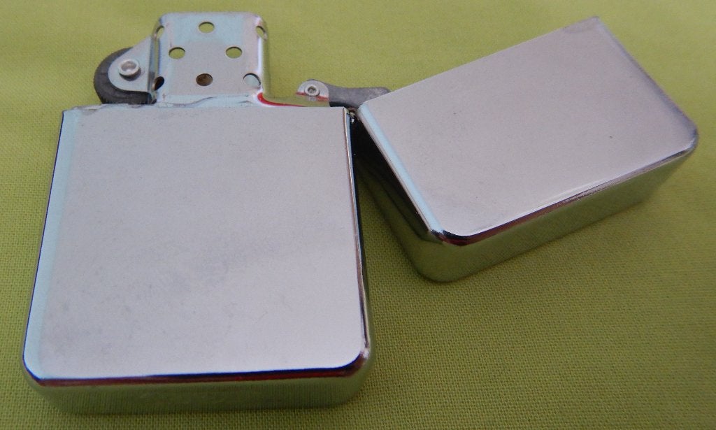 Briquet " TOM " à essence en bon état., Enlèvement ou Envoi, Briquet