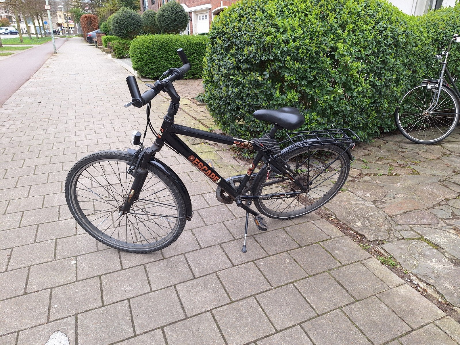 kinder fiets, Gebruikt, Velgrem, Escape, Handrem