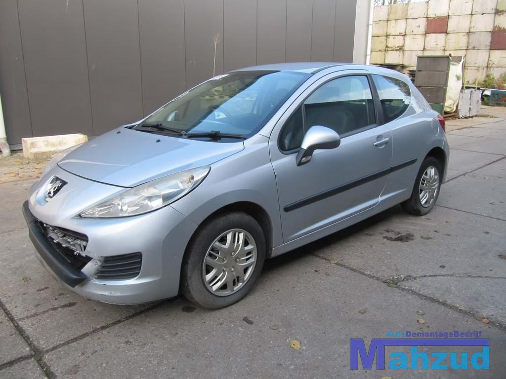 PEUGEOT 207 ZWART GRIJS INTERIEUR 3 DEURS COMPLEET, Taurusavenue 1
2132 LS  Hoofddorp, NL, Gebruikt, Contact.group@renault.com