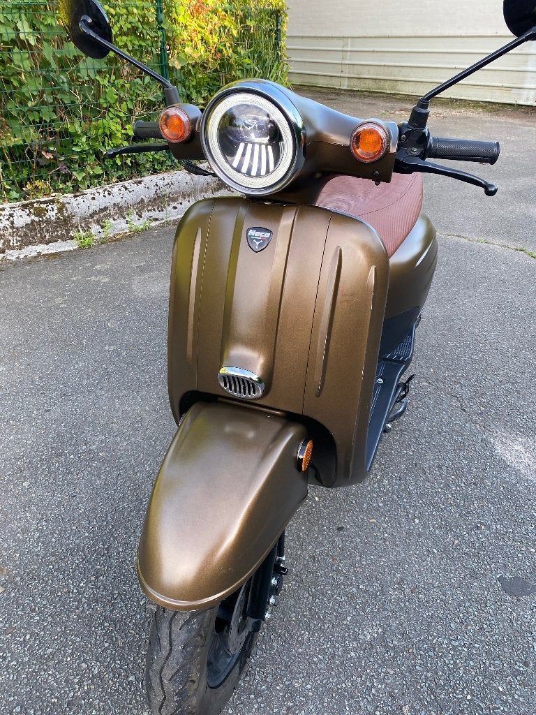 Neco mojito klasse B met alle papieren sleutels, Fietsen en Brommers, Scooters | Kymco, Ophalen, Gebruikt, Klasse B (45 km/u)