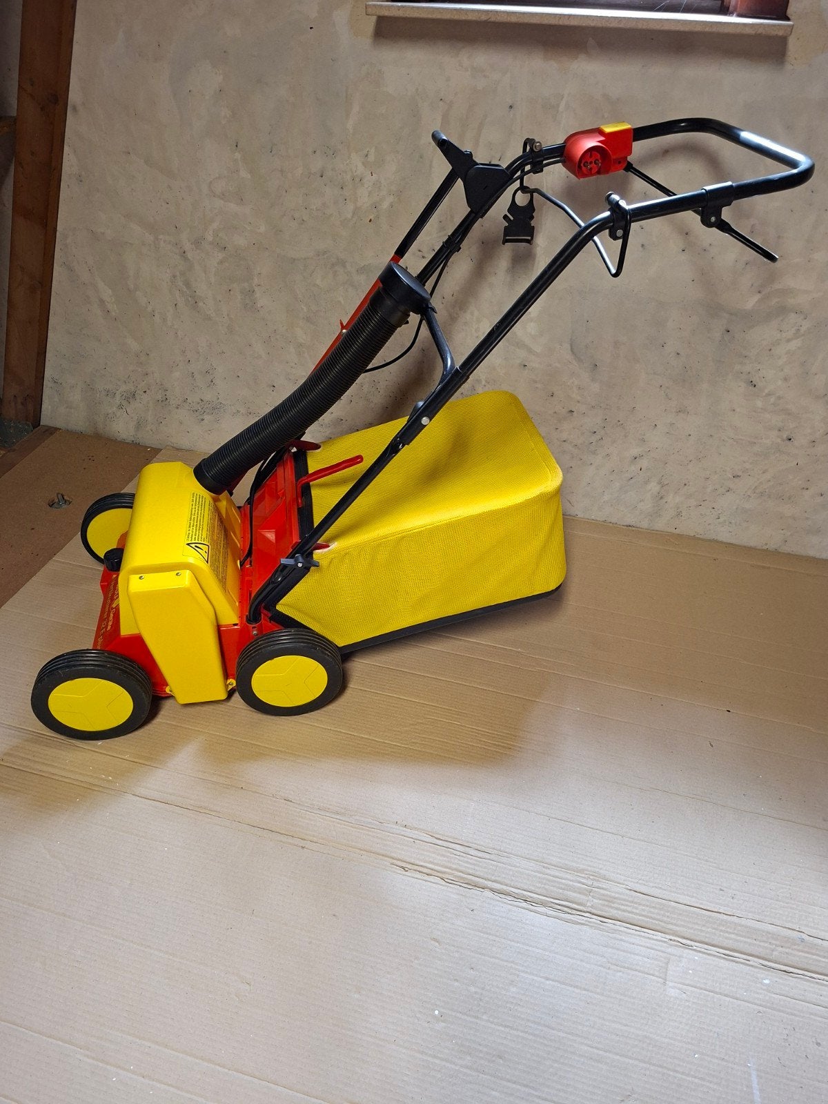 Electrische verticuteermachine, Tuin en Terras, Ophalen of Verzenden
