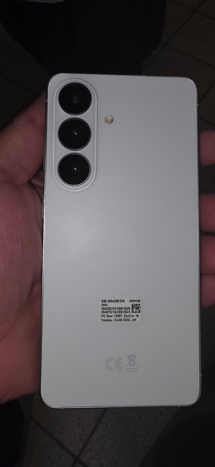 Samsung s26, Télécoms, Enlèvement