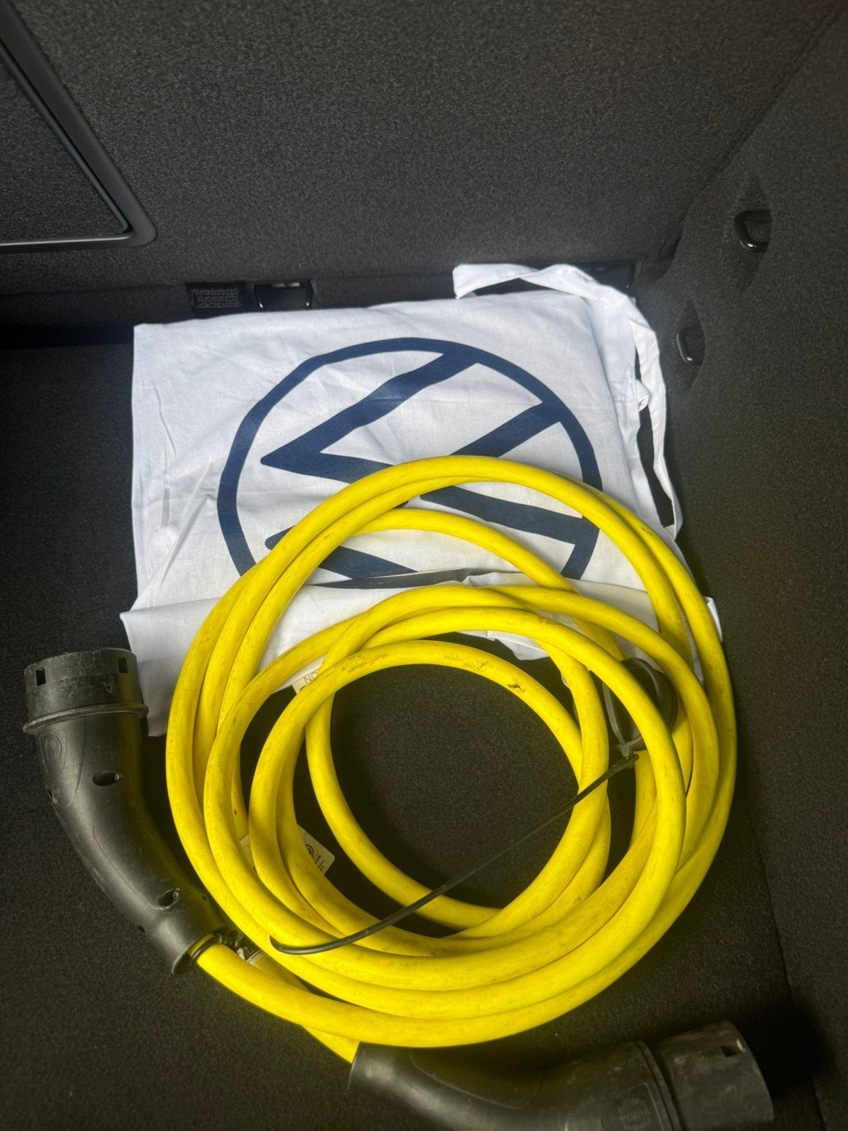 Laadkabel — 22 kW driefasig — Originele Volkswagen—5 m, Ophalen, Gebruikt, Laadkabel