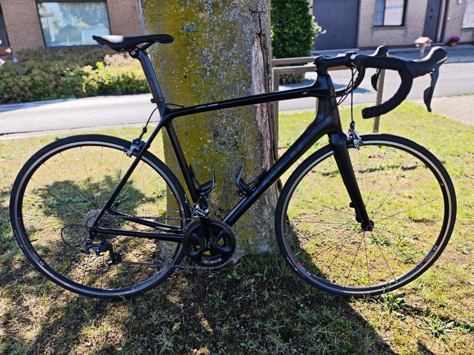 Trek Emonda SL6, Ophalen, Carbon, 57 tot 61 cm, Meer dan 20 versnellingen