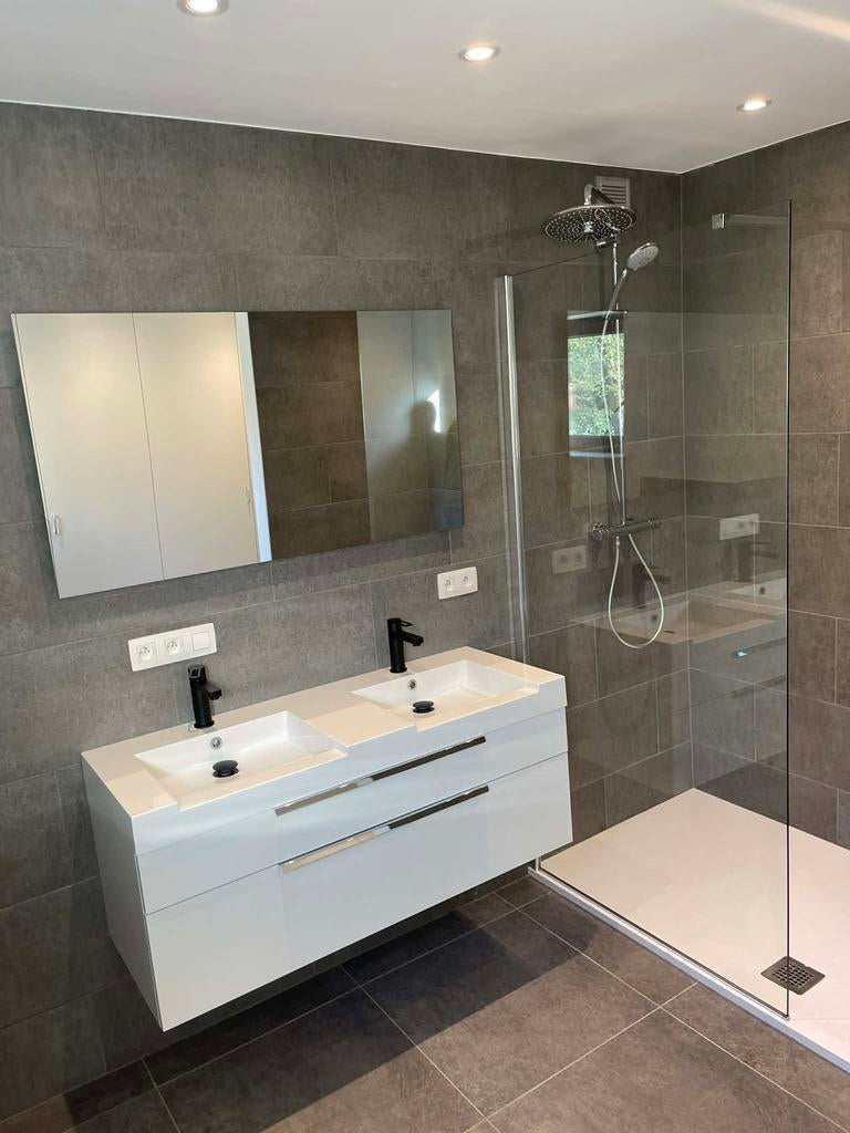Complete renovaties, Huis en Inrichting, Ophalen, Zo goed als nieuw