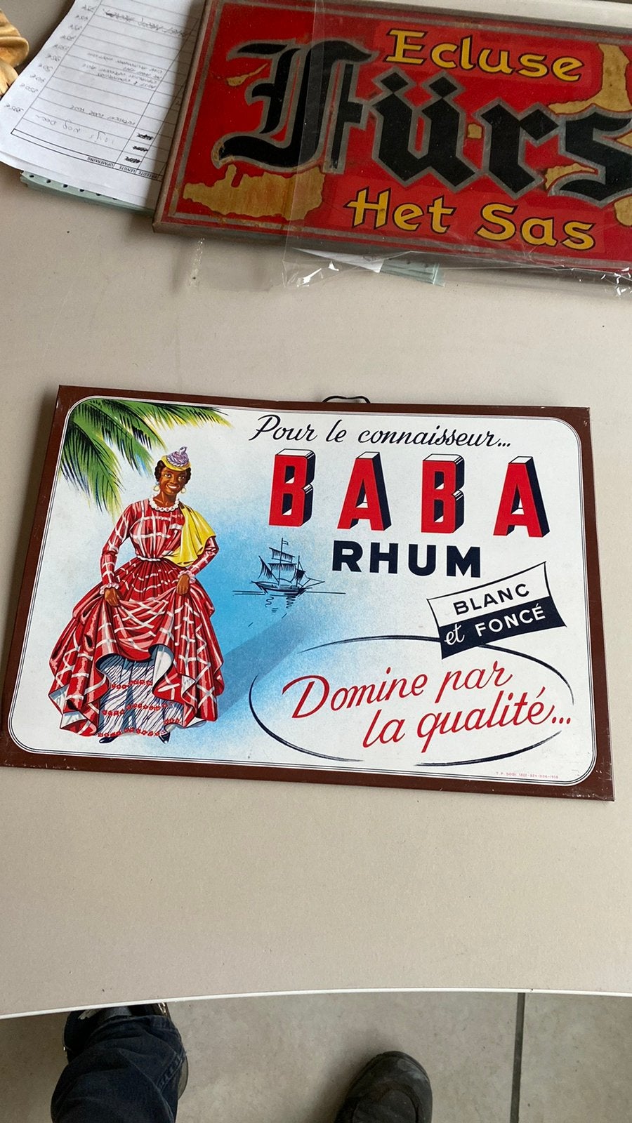Assiette en fer blanc Baba Rhum 1958, Collections, Enlèvement ou Envoi, Comme neuf